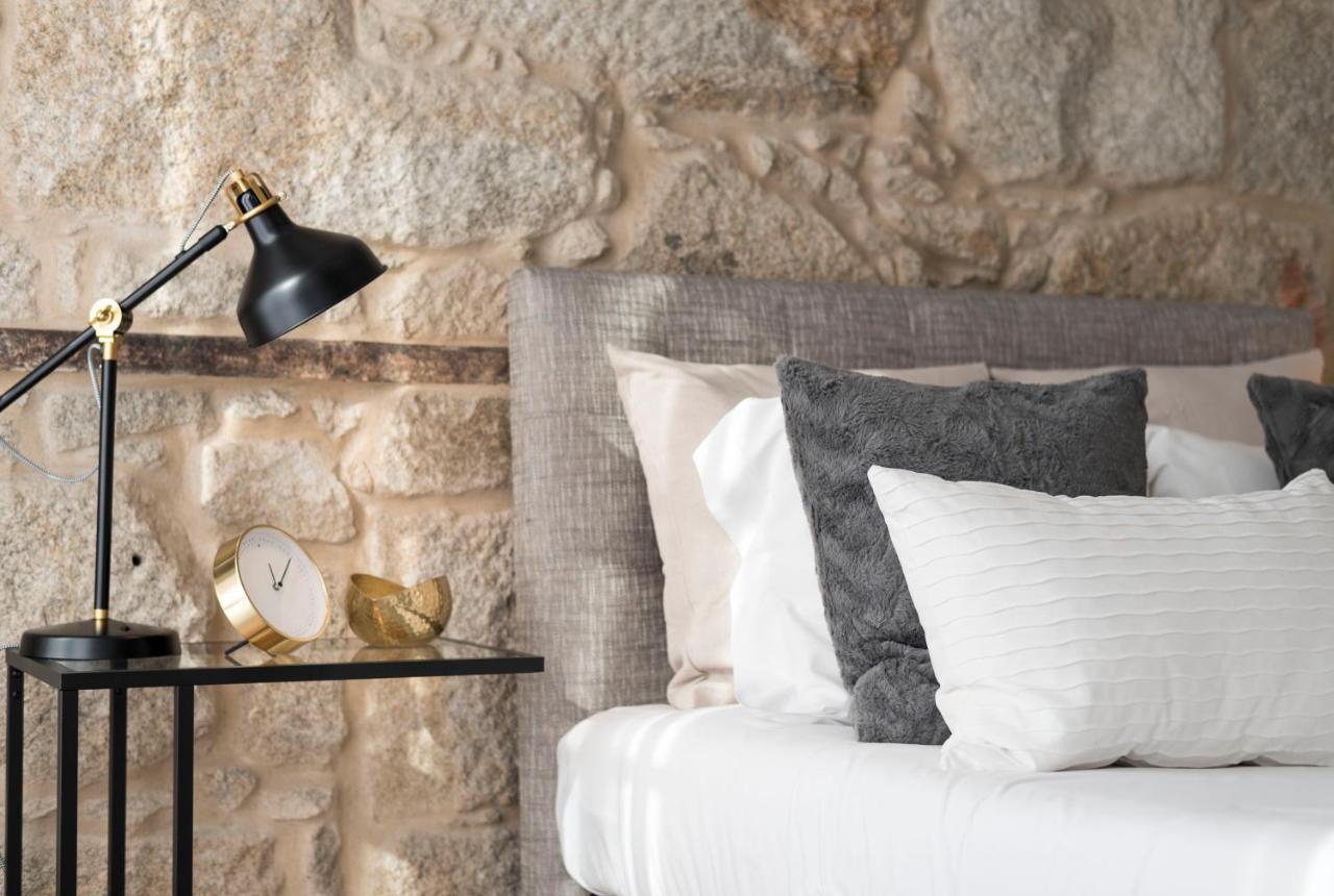 Lovelystay - Sao Domingos Apartment ポルト エクステリア 写真