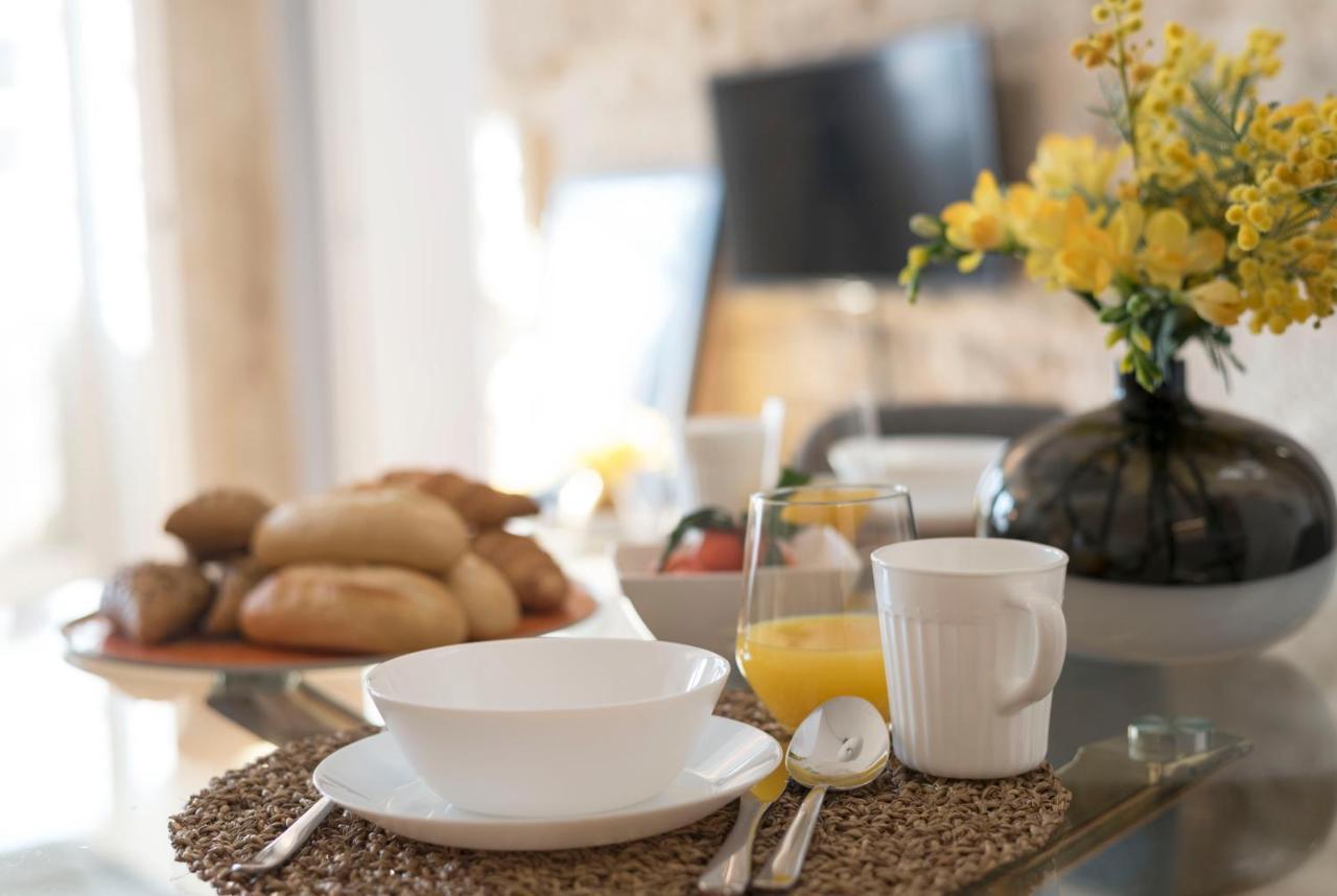 Lovelystay - Sao Domingos Apartment ポルト エクステリア 写真